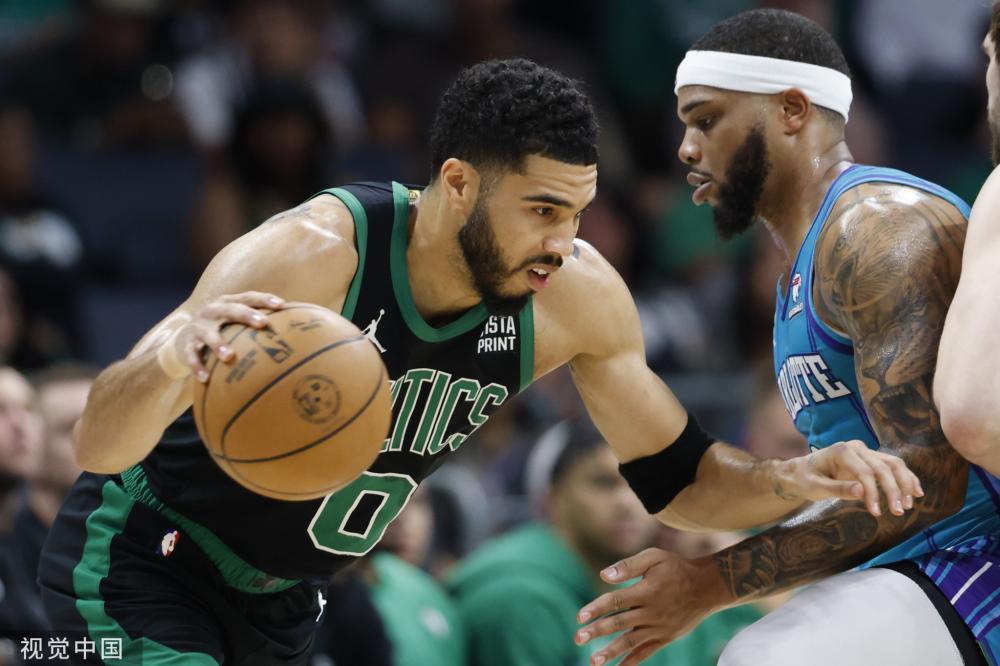 且基于其职 且基于其职